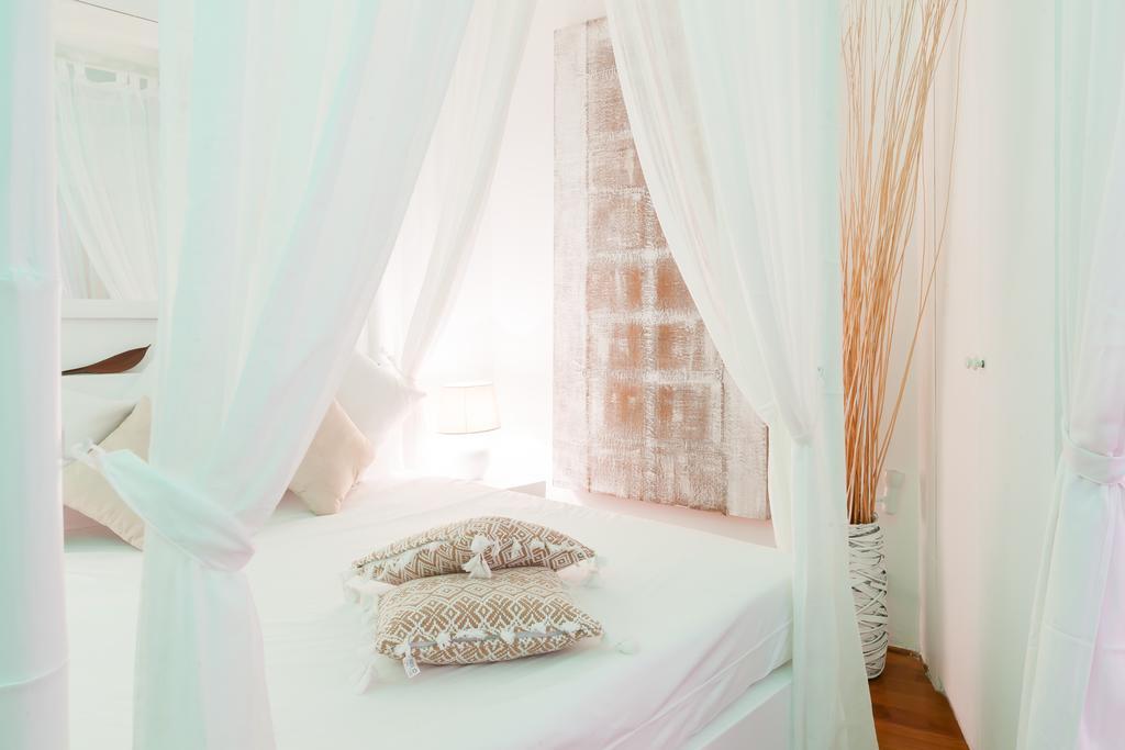 Honey Navona Deluxe Apartment Рим Екстериор снимка