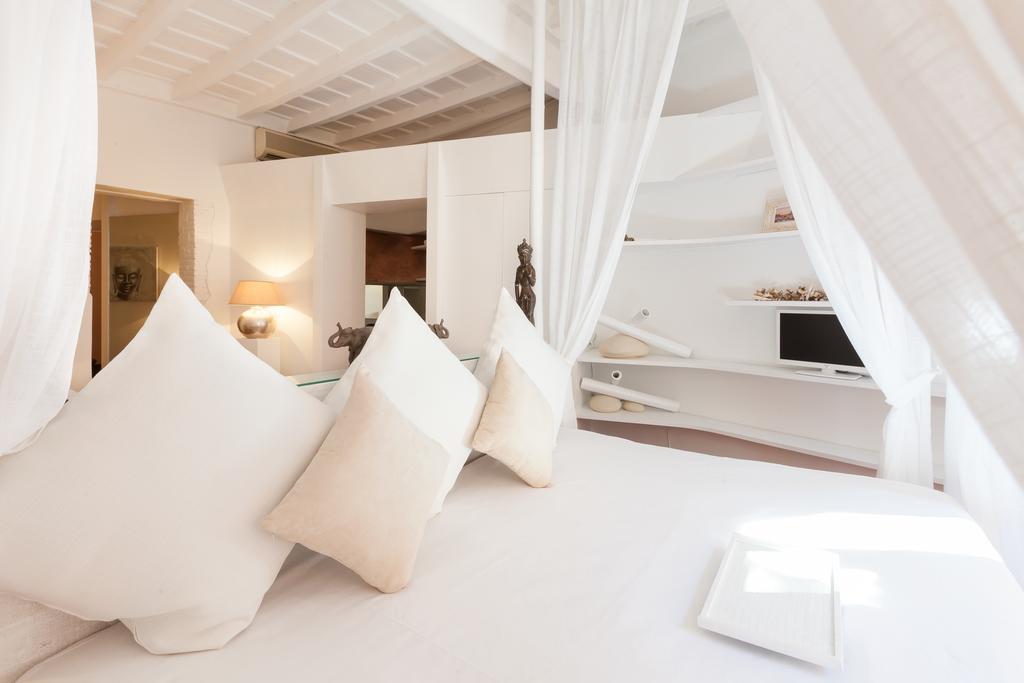 Honey Navona Deluxe Apartment Рим Екстериор снимка